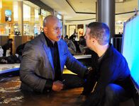 Navy CIS: L.A. – (v.li.) LL Cool J (Special Agent Sam Hanna), Chris O'Donnell (Special Agent G. Callen).
