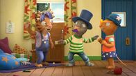 Pip und Posy – Beim Verkleiden und Verwandeln-Spielen kennt Pip keine Grenzen.