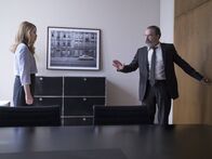 Homeland – Was führen Allison (Miranda Otto, l.) und Saul (Mandy Patinkin, r.) im Schilde?