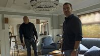 Navy CIS: L.A. – Sam Hanna (LL Cool J, l.); G. Callen (Chris O'Donnell, r.)