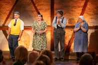 Comedy Scheune – v.l.n.r: Marcus Neuweiler und Birgit Pfeiffer (Die Gscheidles), Franz Auber und Hillu Stoll (Hillu’s Herzdropfa)