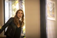 Reef Break – Cat Chambers (Poppy Montgomery)