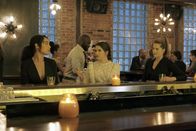 The Bold Type – (v.l.n.r.) Kat Edison (Aisha Dee); Jane Sloan (Katie Stevens); Sutton Brady (Meghann Fahy)