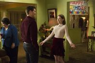 The Middle – L-R: Sean Donahue (Beau Wirick) und Sue Heck (Eden Sher)