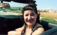 Hundstage – Maria Hofstätter (Die Autostopperin).