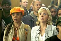 Scary Movie 3 – Scary Movie 3 (2003)