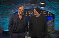 Sträter – Moderator Torsten Sträter (r) mit seinem heutigen Gast: Kurt Krömer