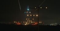 True Stories: Flug MH370 - Verschollen über dem Meer – 8. März 2014: Flug MH370 verschwindet auf seinem Weg von Kuala Lumpur nach Peking plötzlich vom Radar.