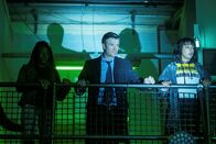 The Capture – Undurchsichtige «Freunde der Freiheit»: Sophia Brown als Karen, Barry Ward als Charlie Hall, Tianna Ellie Gregory als Jaycee