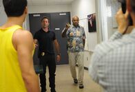 Hawaii Five-0 – L-R: Steve McGarrett (Alex O'Loughlin) und Captain Lou Grover (Chi McBride)