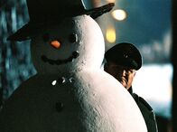 Krauses Fest – Horst Krause feiert in jedem Jahr mit seinen beiden älteren Schwestern das Weihnachtsfest. In diesem Jahr wird jedoch alles ganz anders. Eine attraktive Frau steht überraschend vor der Tür und bringt das Gefühlsleben von Krause und das Verhältnis zu seinen Schwestern ziemlich durcheinander.