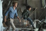 MacGyver – Angus MacGyver (Lucas Till), Riley Davis (Tristin Mays)
