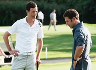 Royal Pains – Ein heikles Gespräch: Tom Cavanagh als Jack O'Malley, Mark Feuerstein als Dr. Hank Lawson (Copyright SRF/NBC Universal)