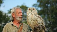 Die Falknerei am Rennsteig – Falkner Ralf und Uhu Bubu (Fotos für alle Folgen verwendbar.)