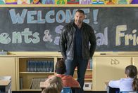 Der Spion von nebenan – JJ (Dave Bautista, hinten)