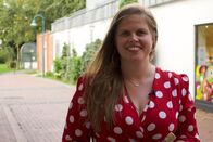 Dinner Date – Ina hat als Goldschmiedin schon so manche Kette geflickt. Ob sie nach den Dates mit dem Gedanken spielt, ihre eigenen Ringe zu designen...?