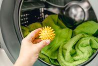 Das blaue Wunder – Using pvc dryer balls is natural alternative to both dryer sheets and liquid fabric softener, balls help prevent laundry from clumping in the dryer.
