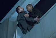 Empire – Wenigstens einer bleibt Lucious treu. Jamal (Jussie Smollett, r.) stellt den Konkurrenten Beretti (Judd Nelson, l.) und bedroht ihn ...