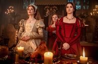 The Spanish Princess – Catherine of Aragon (l., Charlotte Hope) und Princess Mary (r., Sai Bennett).