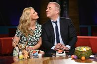 NDR Talk Show – Barbara Schöneberger und Hubertus Meyer-Burckhardt sind die Gastgeber der NDR Talk Show.