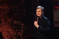 Till Reiners' Happy Hour – Gastgeber, Moderator, Stand-Up-Comedian: Till Reiners lädt ein zur "Happy Hour".