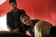 SOKO Stuttgart – Jo Stoll (Peter Ketnath, l.) und Selma Kirsch (Yve Burbach, M.).
