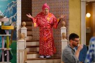 Call Me Kat – Phil (Leslie Jordan)