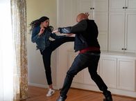 Navy CIS: L.A. – Pietra Rey (Mariela Garriga) und Special Agent Sam Hanna (LL COOL J)