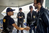 Navy CIS: New Orleans – Swanson (Toni Trucks, l.), LaSalle (Lucas Black, 2.v.l.), Pride (Scott Bakula, 2.v.r.) und Lund (Rob Kerkovich, r.) machen einen grausamen Fund ...