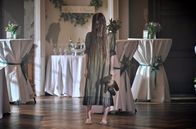 Ghosts – Wo sind denn bloß die Gäste? Lotti (Leni Kramer)