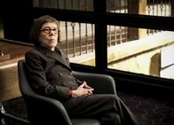 Navy CIS: L.A. – Henrietta Lange (Linda Hunt)