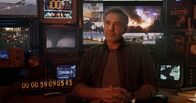 A World Beyond – Als Junge wurde der erfinderische Frank Walker (George Clooney) ins futuristische Tomorrowland teleportiert und kann dort mit seinen Erfindungen einiges bewirken.