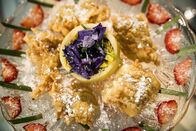 Schmatzo – Gebackene Banane mit Honig.