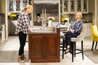 Mom – (v.li.): Kristen Johnston (Tammy), Jaime Pressly (Jill).