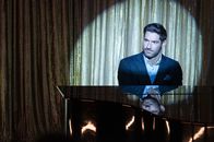Lucifer – Lucifer Morningstar (Tom Ellis)