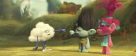 Trolls – (v.l.n.r.) Cloud Guy; Branch; Poppy
