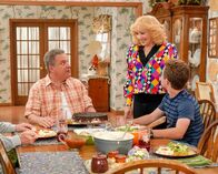 The Goldbergs – L-R: Murray Goldberg (Jeff Garlin), Beverly Goldberg (Wendi McLendon-Covey) and Adam Goldberg (Sean Giambrone)