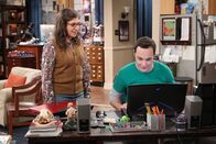 The Big Bang Theory – Mayim Bialik als Amy und Jim Parsons als Sheldon