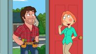 Family Guy – Jamie (l.); Lois Griffin (r.)