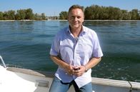 Sagenhaft – Moderator Axel Bulthaupt erlebt und entdeckt – zu Wasser, zu Land und in der Luft.