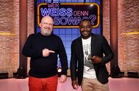 Wer weiß denn sowas? – Als Kandidaten zu Gast bei "Wer weiß denn sowas?": Der Sterne- und Fernsehkoch Christian Lohse (l.) und der Fernsehkoch Nelson Müller (r.).