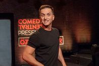 Comedy Central Presents – COMEDY CENTRAL PRESENTS STANDUP Host: Max Gstettenbauer AZ-11 Özcan CosarCOMEDY CENTRAL PRESENTS STANDUP Host: Max Gstettenbauer AZ-11 Ă–zcan Cosar