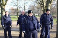 Die Ruhrpottwache – Die Ruhrpottwache: Ob spektakuläre Verfolgungsjagden, Explosionen, Helikoptereinsätze oder die schwierige Suche nach einem Beweisstück - die Ermittler der Hauptwache Duisburg Nord brauchen ihr ganzes Knowhow, um die Täter zu fassen ...