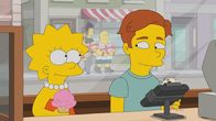 Die Simpsons – Ausgerechnet als sich Lisa (l.) in den arroganten Musiker Brendan (r.) verliebt, entdeckt auch Nelson seine Liebe für Lisa wieder. Jetzt muss sie sich zwischen den beiden entscheiden ...