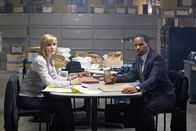 Gesetz der Rache – Sarah Lowell (Leslie Bibb), Nick Rice (Jamie Foxx)