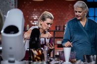 Das große Promibacken – Alexandra Rietz (l.); Bettina Schliephake-Burchardt (r.)