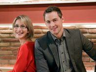 Servicezeit – Moderatoren Yvonne Willicks und Dieter Könnes