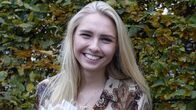 Dinner Date – Neben dem Studium ist die 24- jährige Vivien gerne unterwegs und geht shoppen. Ob sie beim Dinner Date neben dem leckeren Essen auch einen passenden Mann eintüten kann, bleibt spannend.