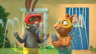 Pip und Posy – Pip und Posy spielen "Das Meer im Garten".