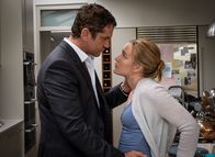 Angel Has Fallen – Mike Banning (Gerard Butler), Leah Banning (Piper Perabo).